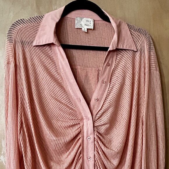 Oli & Hali Ruched Ribbed Button-Down Top - Picture 2 of 4